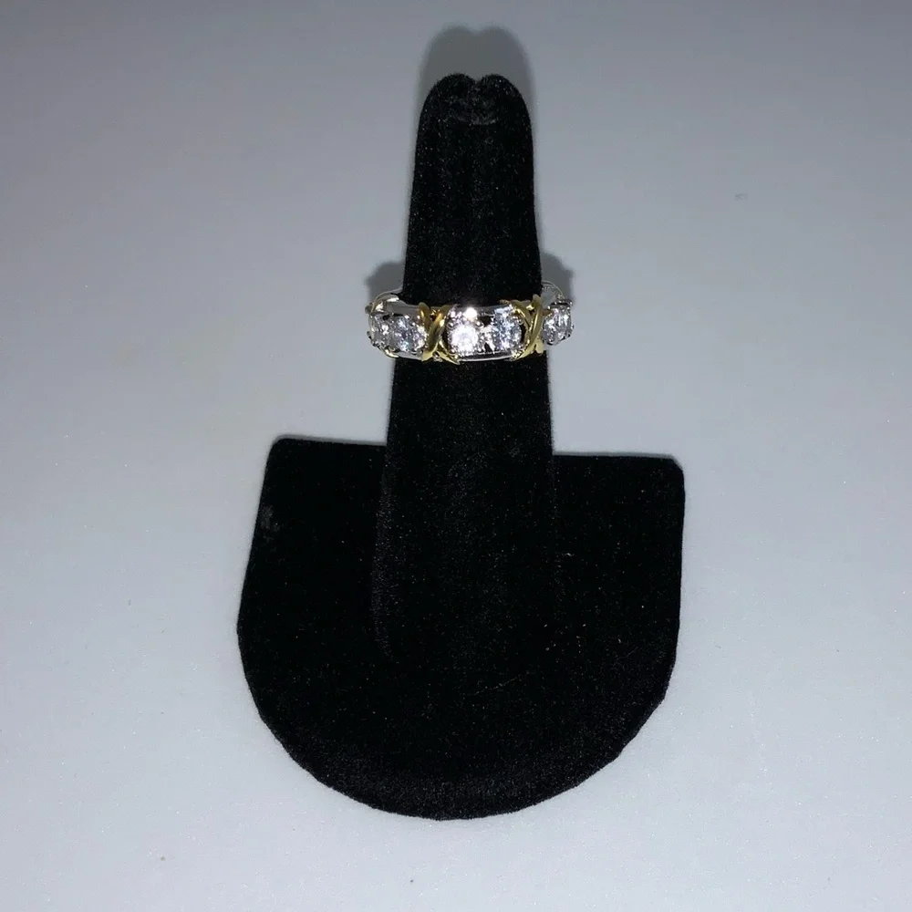 10k 16 Stone Eternity Band